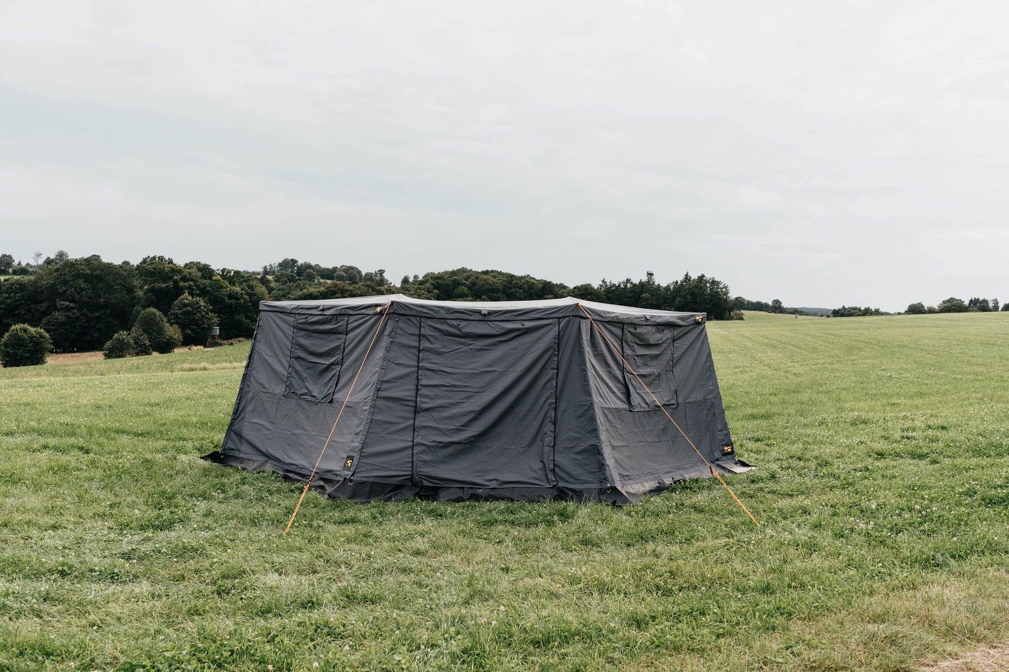 Seitenwände für 180° Markise